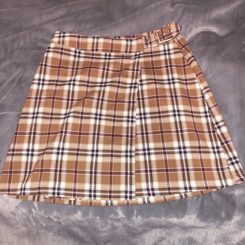 Brandy Melville skirt